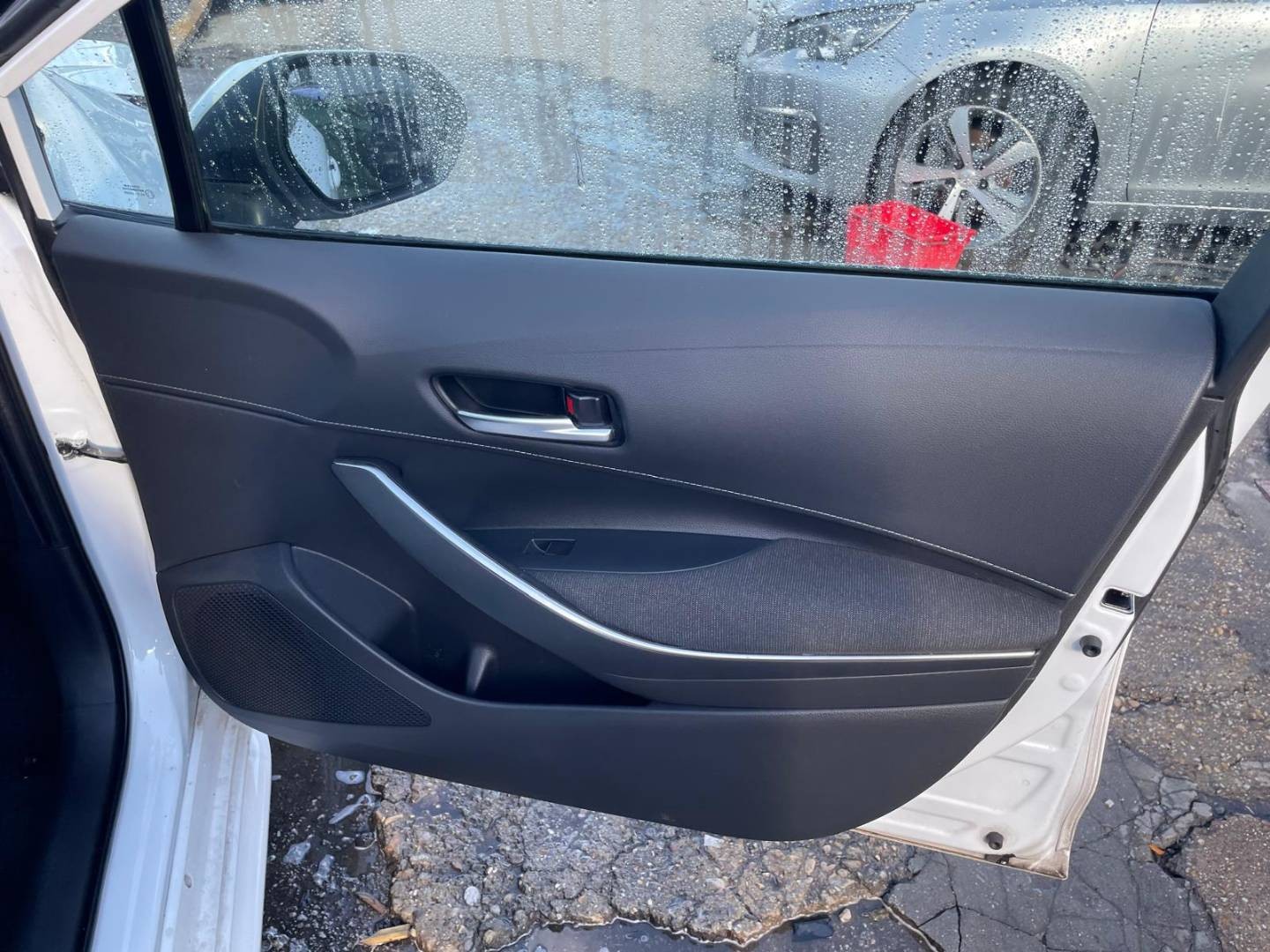 Toyota Corolla Combi 1.8i hybrid 72kw A1
