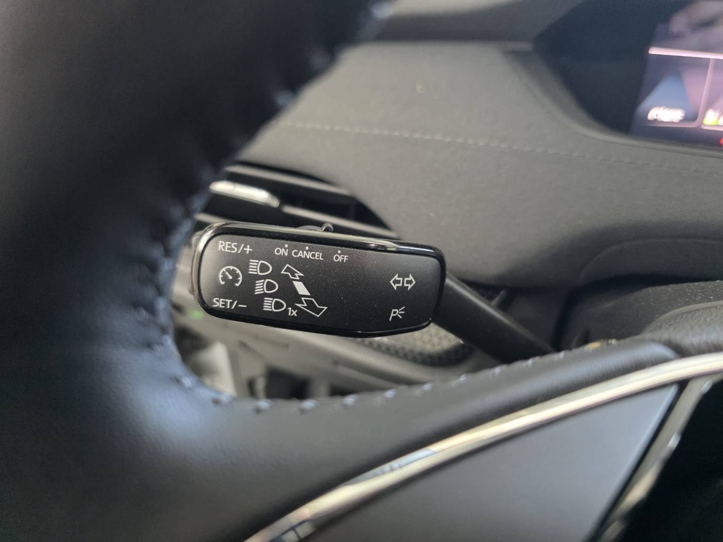 Škoda Enyaq 50, nové vozidlo, v záruke do 9/27