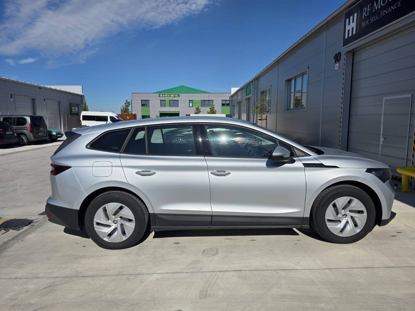 Škoda Enyaq 50, nové vozidlo, v záruke do 9/27