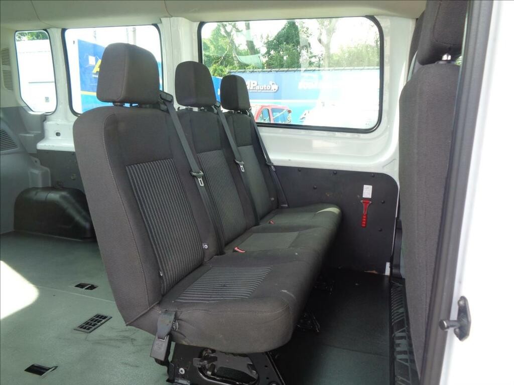 Ford Transit 2, 0 TDCI  L3H2 6MÍST KLIMA