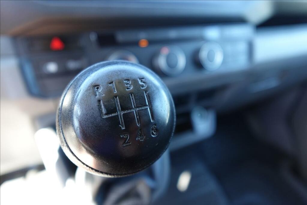 Volkswagen Crafter 2, 0 TDi  MAXI KLIMA