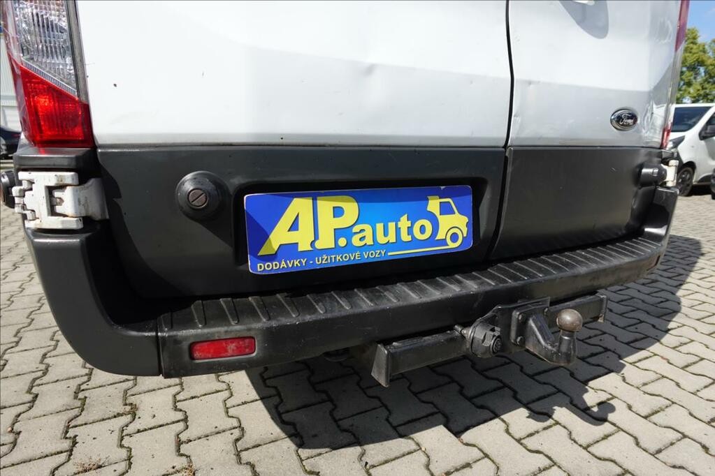 Ford Transit 2, 2 TDCi  L4 JUMBO 7MÍST KLIMA