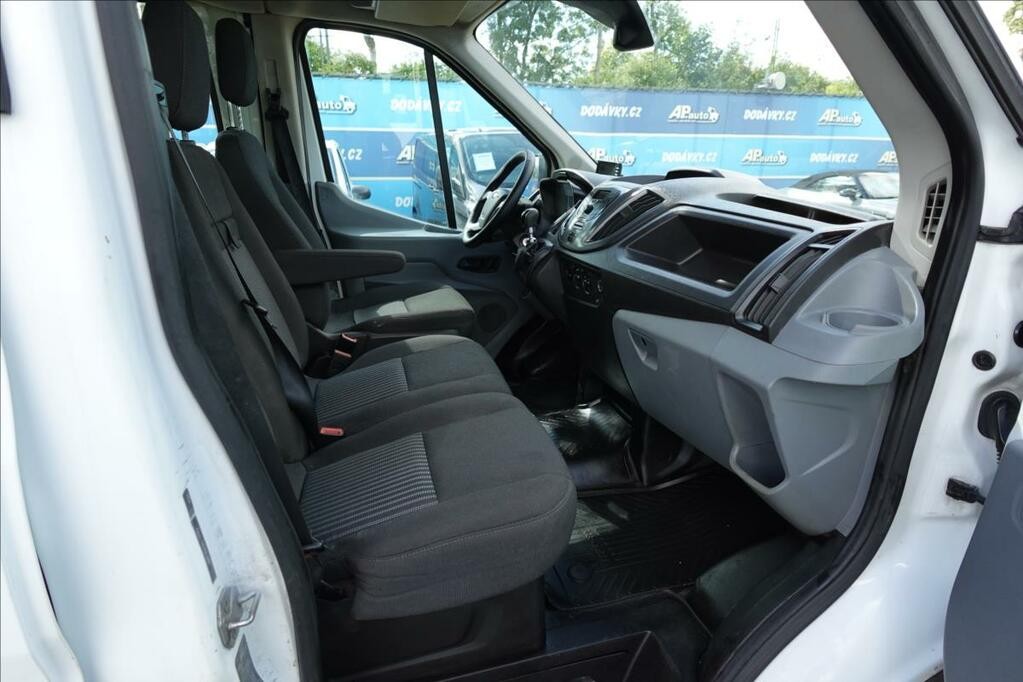 Ford Transit 2, 2 TDCi  L4 JUMBO 7MÍST KLIMA