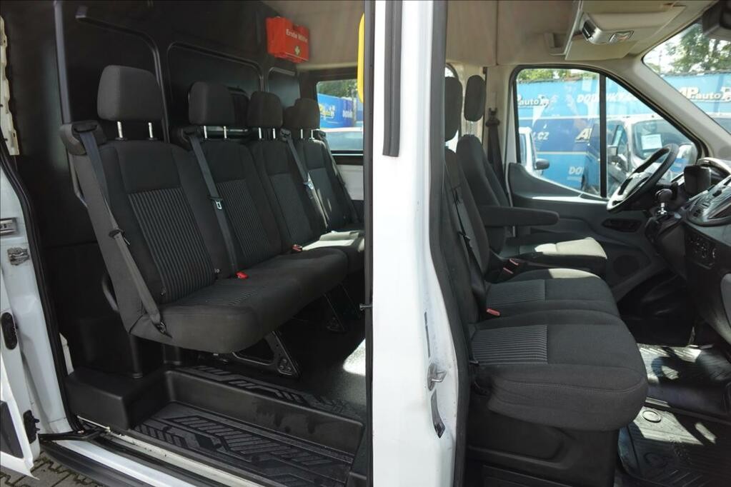 Ford Transit 2, 2 TDCi  L4 JUMBO 7MÍST KLIMA
