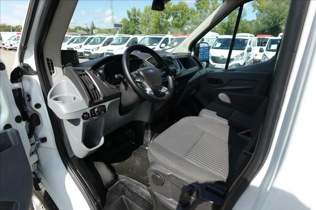 Ford Transit 2, 2 TDCi  L4 JUMBO 7MÍST KLIMA