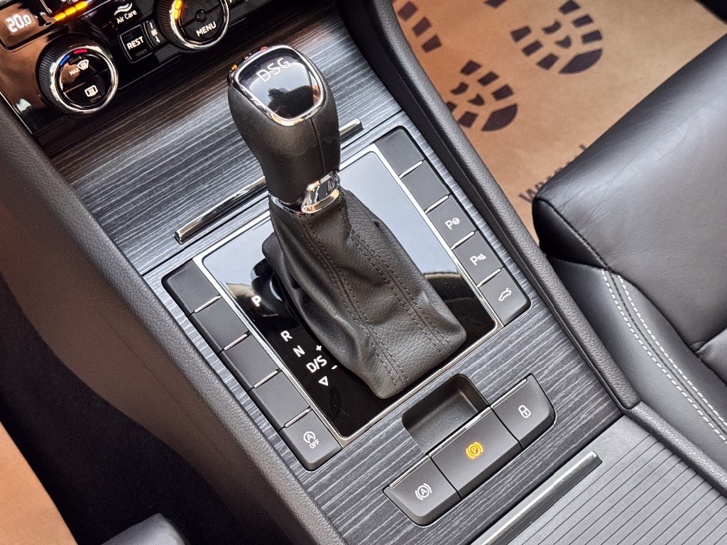 Škoda Superb Combi 2.0 TDI SCR Style DSG