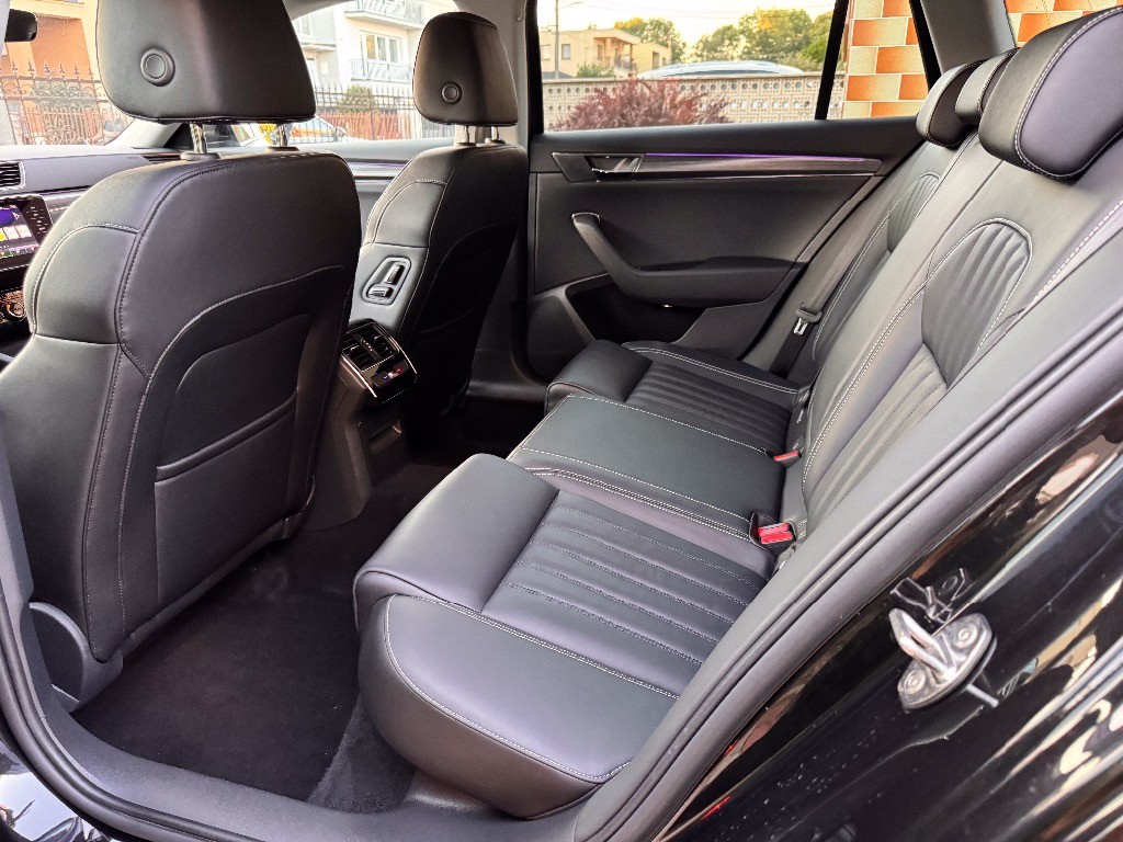 Škoda Superb Combi 2.0 TDI SCR Style DSG