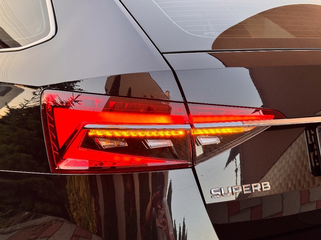 Škoda Superb Combi 2.0 TDI SCR Style DSG