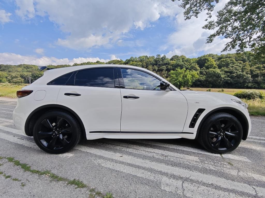Infiniti FX Infiniti Nismo FX