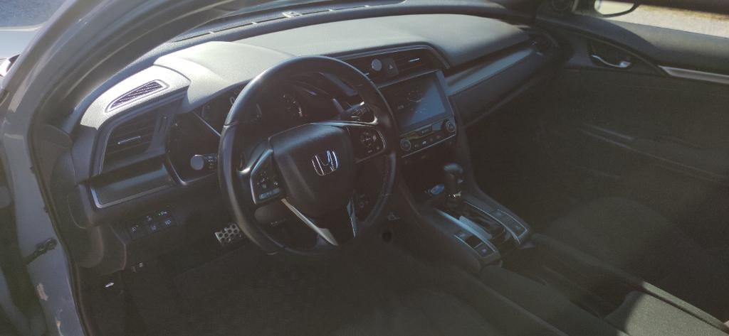 Honda Civic 1.0 DOHC VTEC Turbo Executive CVT