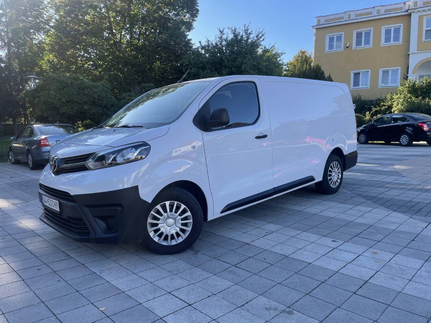 Toyota Proace 2.0 D-4D 140 Active L2 Extra