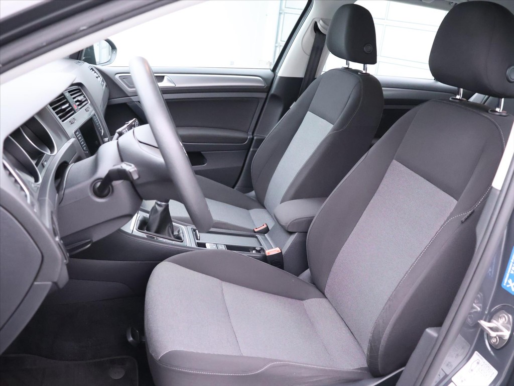 Volkswagen Golf Variant 1.6 TDi