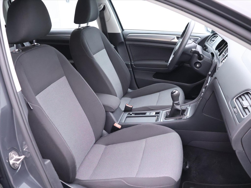 Volkswagen Golf Variant 1.6 TDi