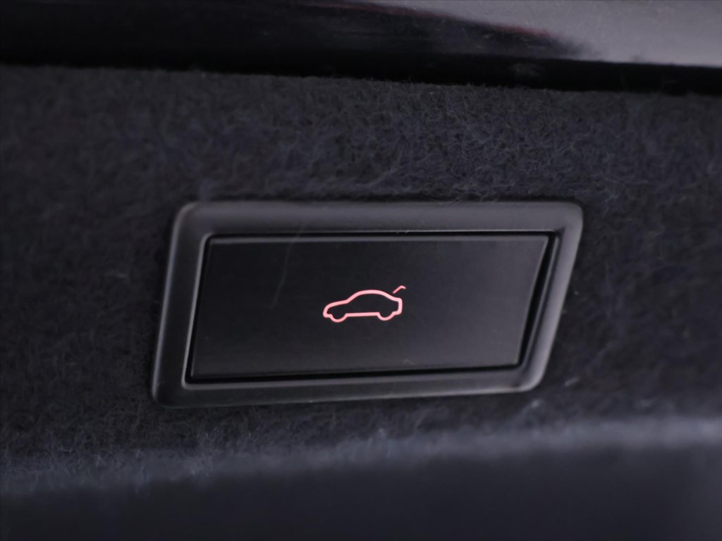 Škoda Superb Combi 2.0 TDi 4x4 DSG Style