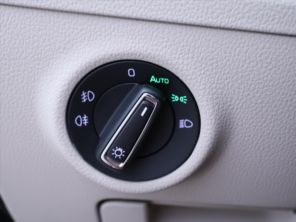 Škoda Superb Combi 2.0 TDi 4x4 DSG Style