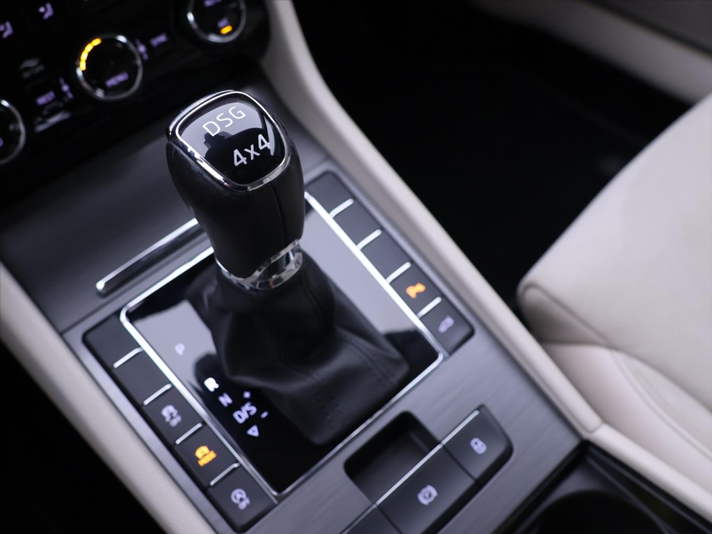 Škoda Superb Combi 2.0 TDi 4x4 DSG Style