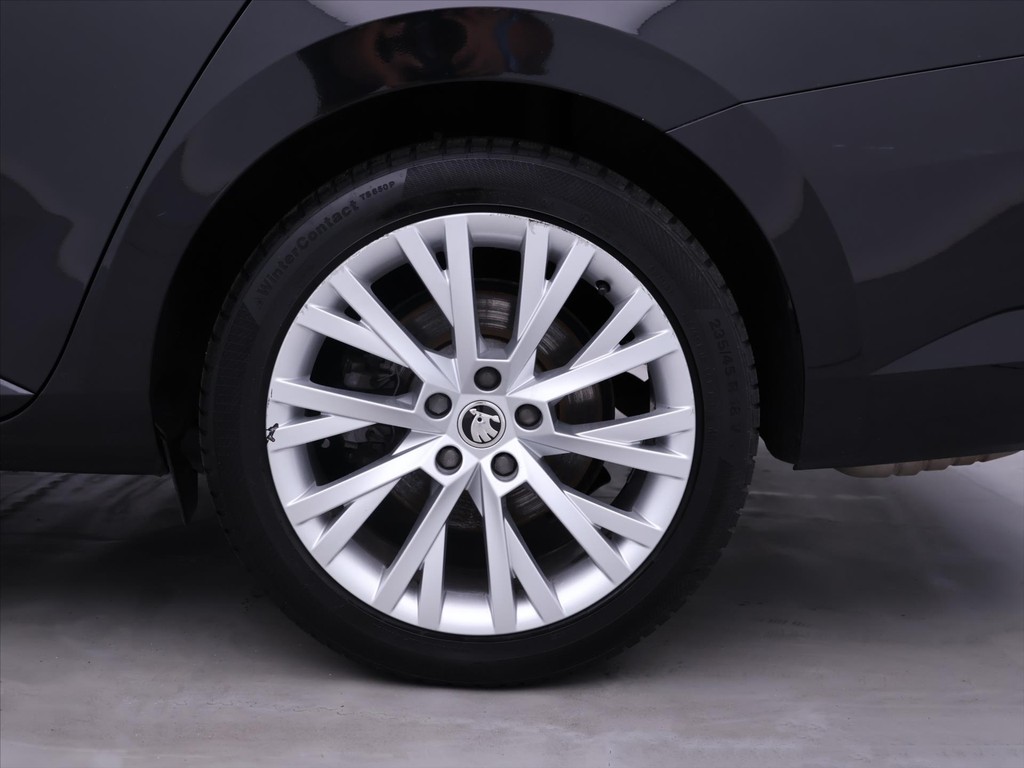 Škoda Superb Combi 2.0 TDi 4x4 DSG Style