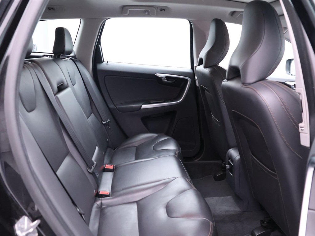 Volvo XC60 2.4 D5 AWD Summum