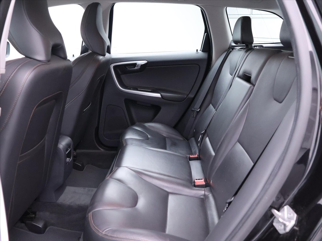Volvo XC60 2.4 D5 AWD Summum