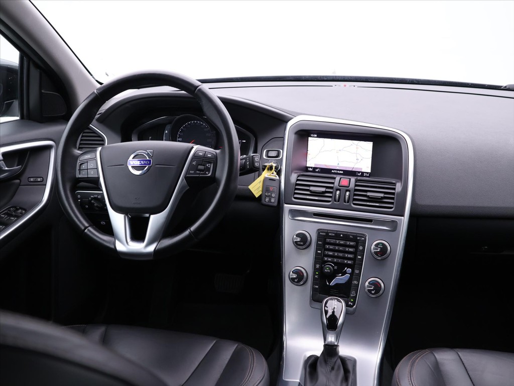 Volvo XC60 2.4 D5 AWD Summum