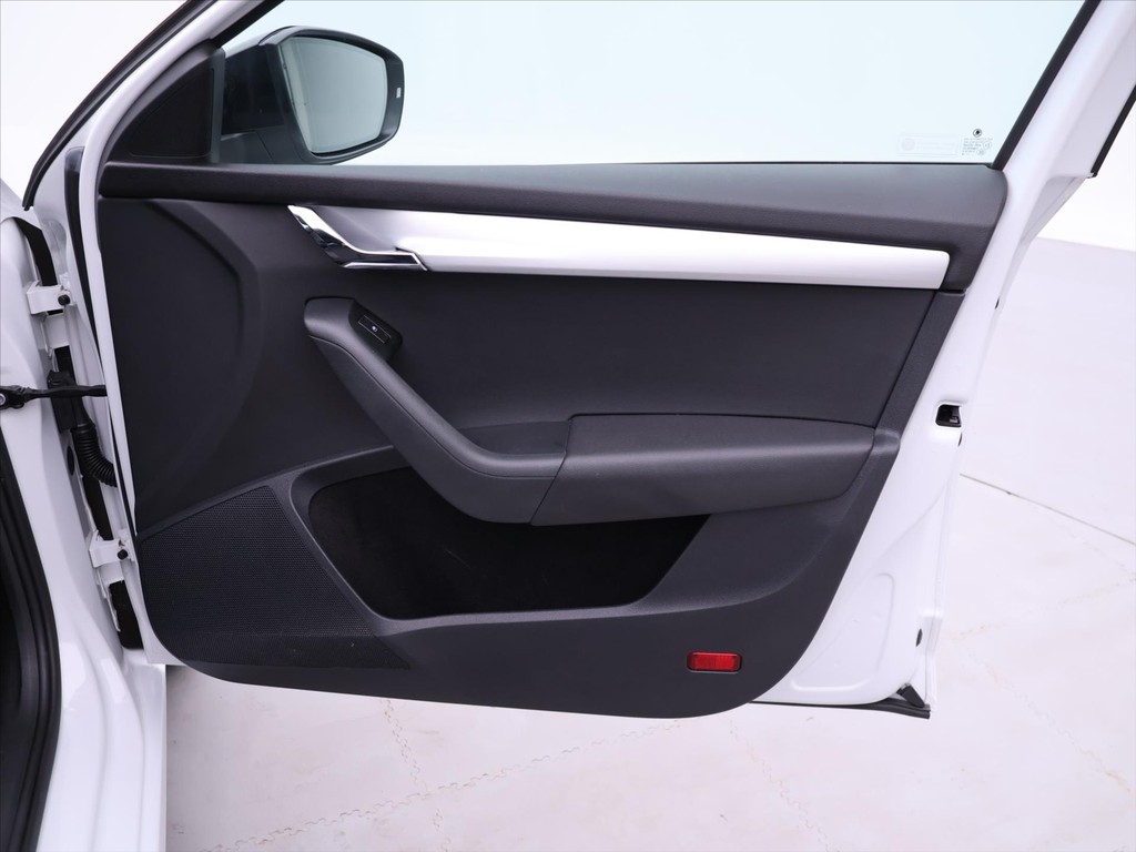 Škoda Octavia Combi 1.6 TDi DSG