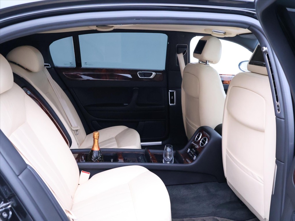 Bentley Continental Flying Spur 6.0 412 W12 4x4