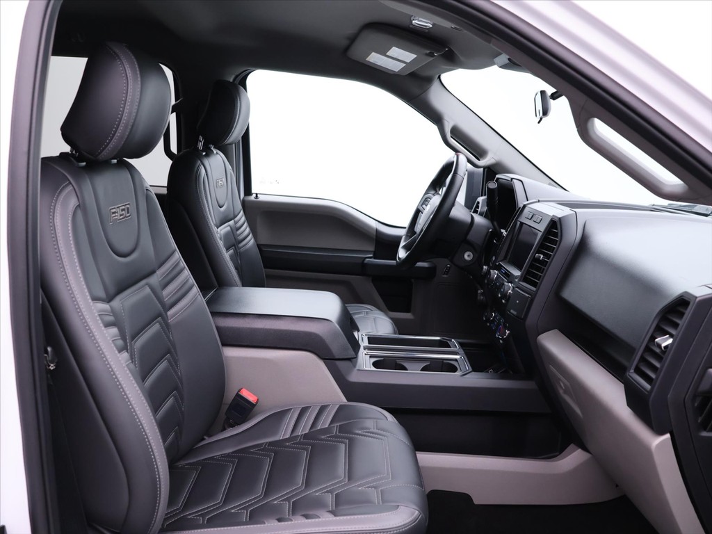 Ford F séria 5.0 F-150 4x4 Cab