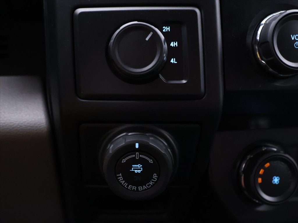 Ford F séria 5.0 F-150 4x4 Cab