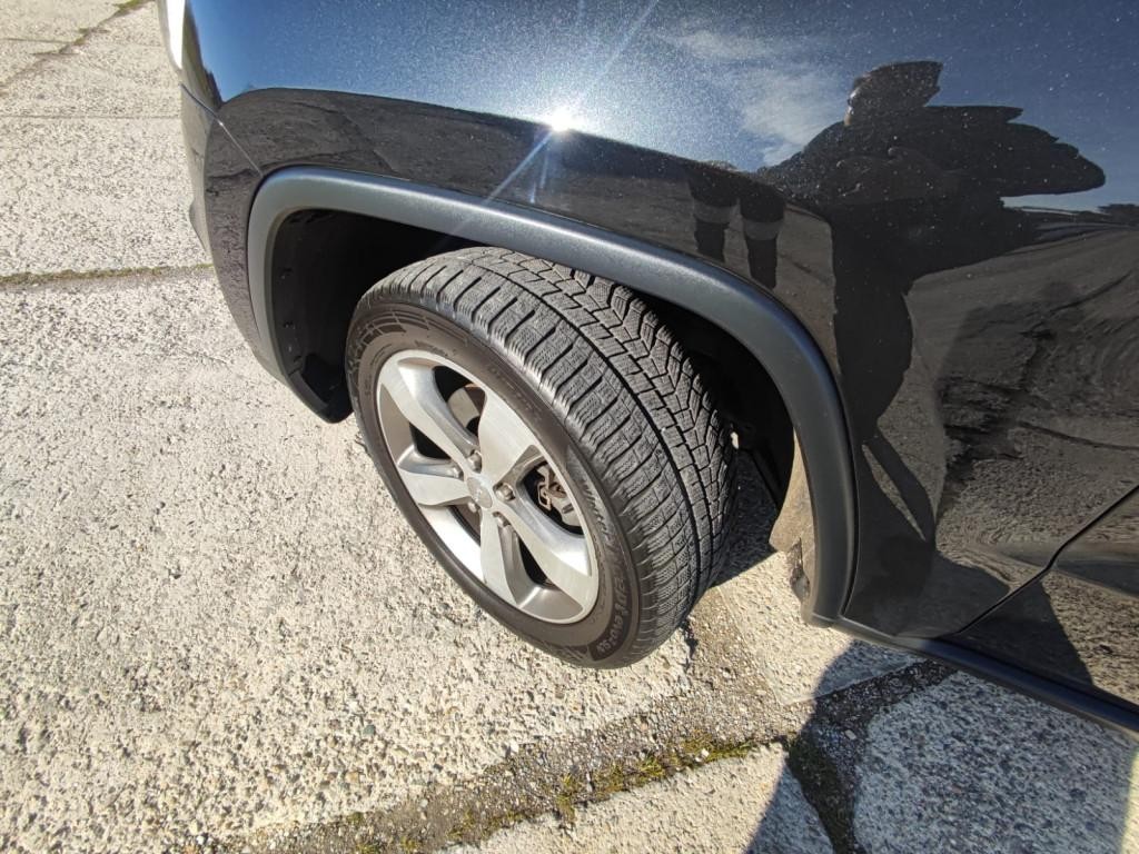 Jeep Grand Cherokee Ponúkam na predaj Jeep Grand Cherokee 3.0 V6 Limited