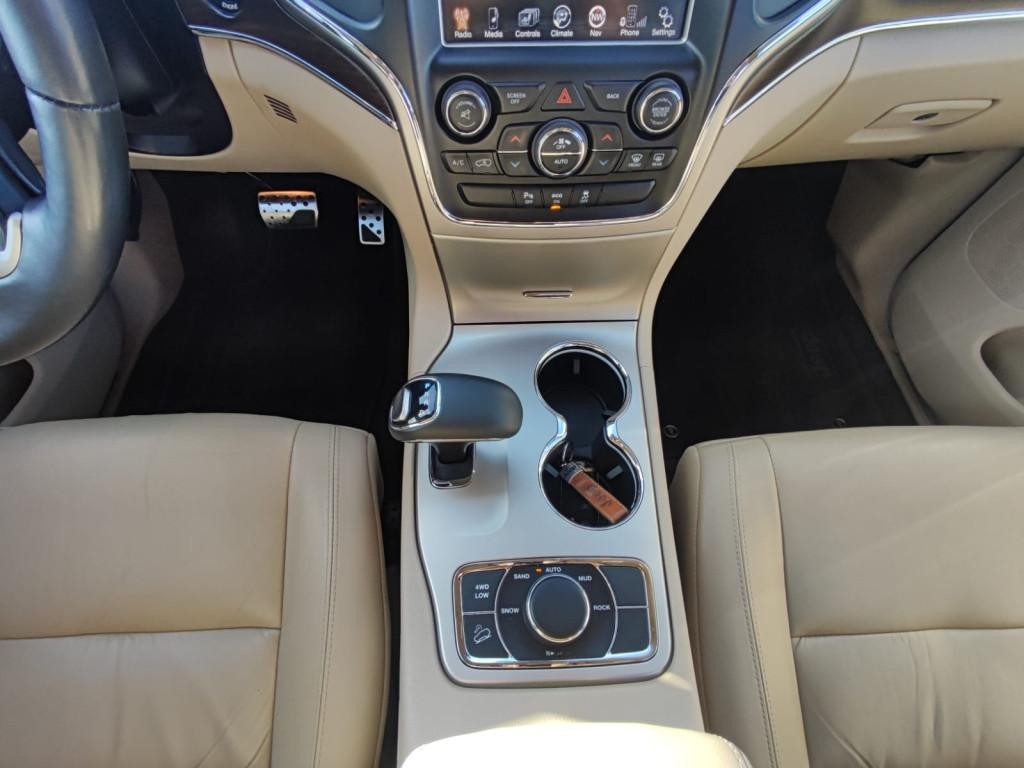 Jeep Grand Cherokee Ponúkam na predaj Jeep Grand Cherokee 3.0 V6 Limited