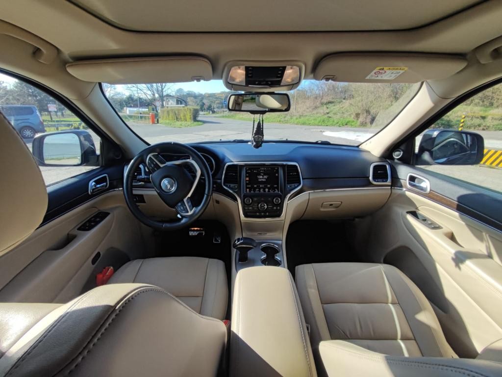 Jeep Grand Cherokee Ponúkam na predaj Jeep Grand Cherokee 3.0 V6 Limited