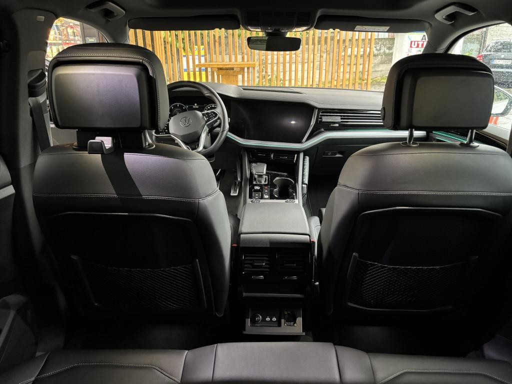 Volkswagen Touareg 3.0 V6 TDI SCR R-Line 4Motion Tiptronic