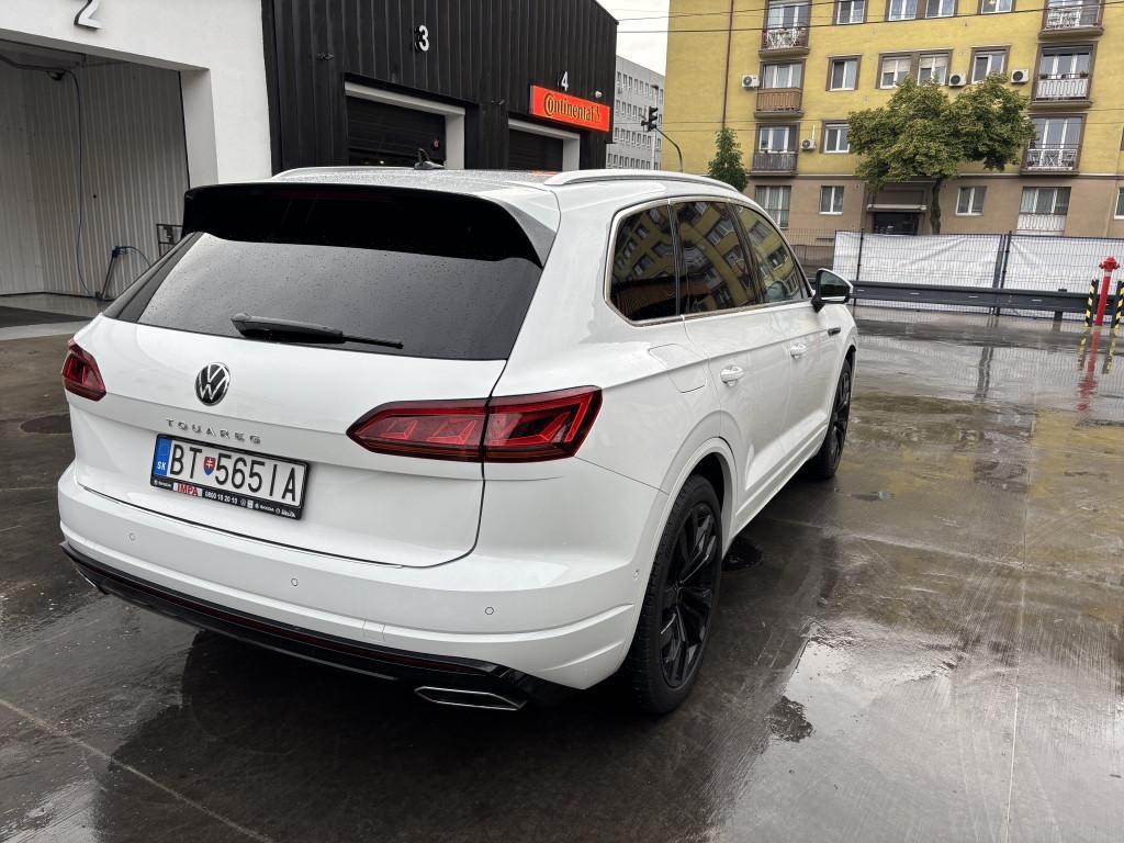 Volkswagen Touareg 3.0 V6 TDI SCR R-Line 4Motion Tiptronic
