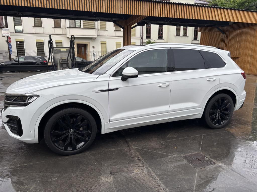 Volkswagen Touareg 3.0 V6 TDI SCR R-Line 4Motion Tiptronic