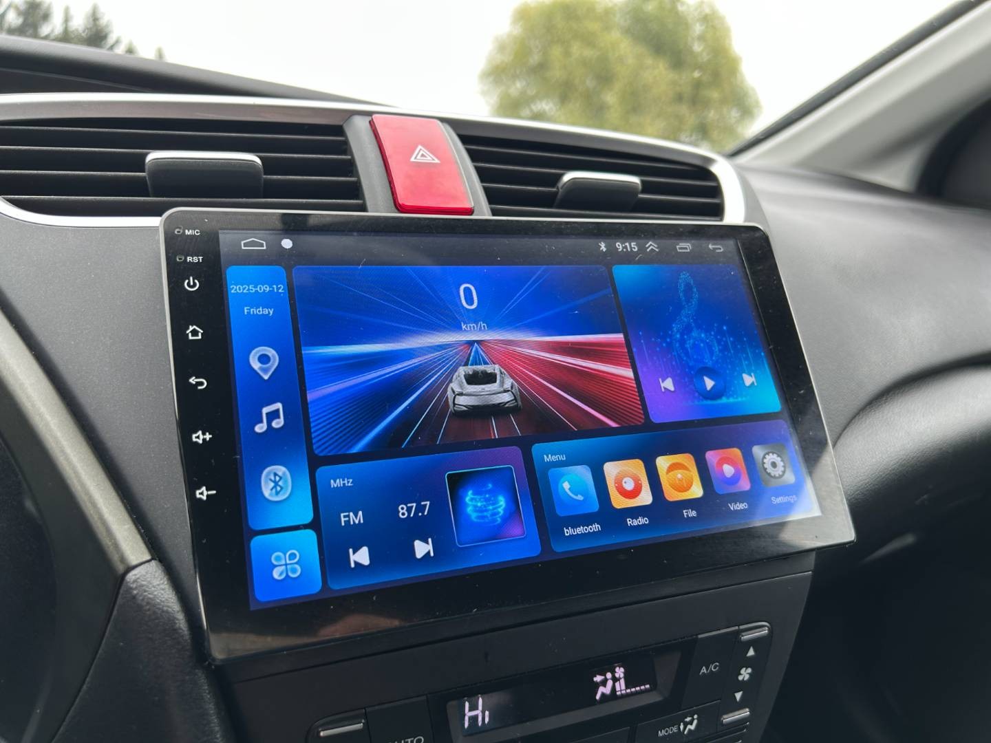 Honda Civic 1.8 i-VTEC Sport