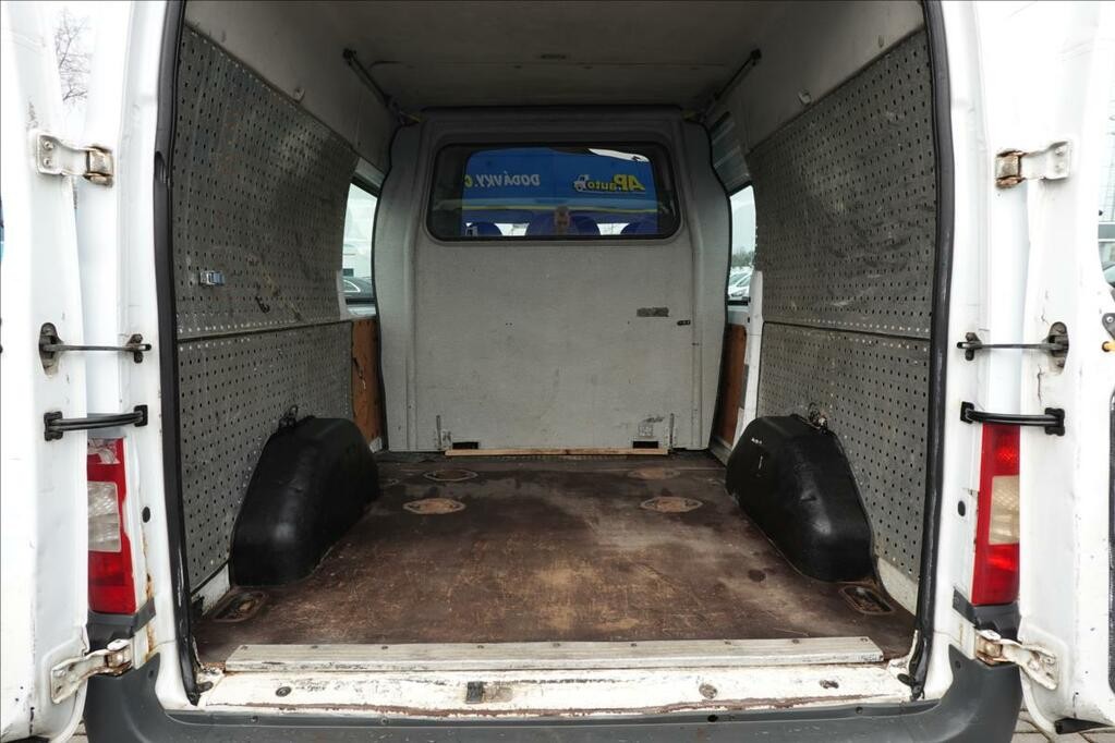 Ford Transit 2, 2 TDCI  L2H2 6MÍST KLIMA