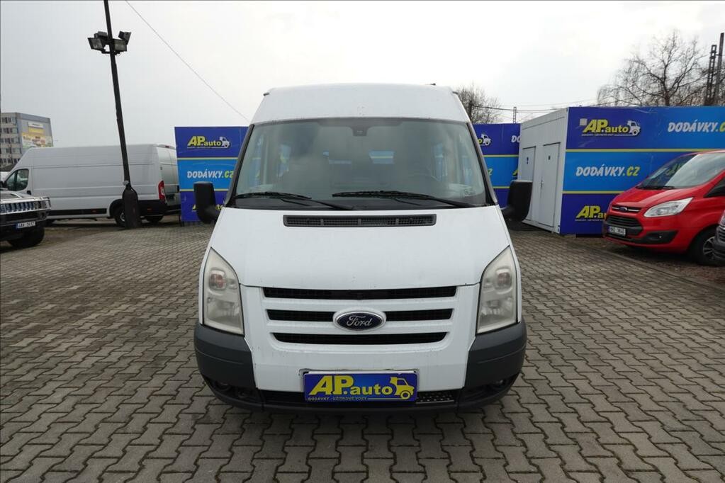 Ford Transit 2, 2 TDCI  L2H2 6MÍST KLIMA
