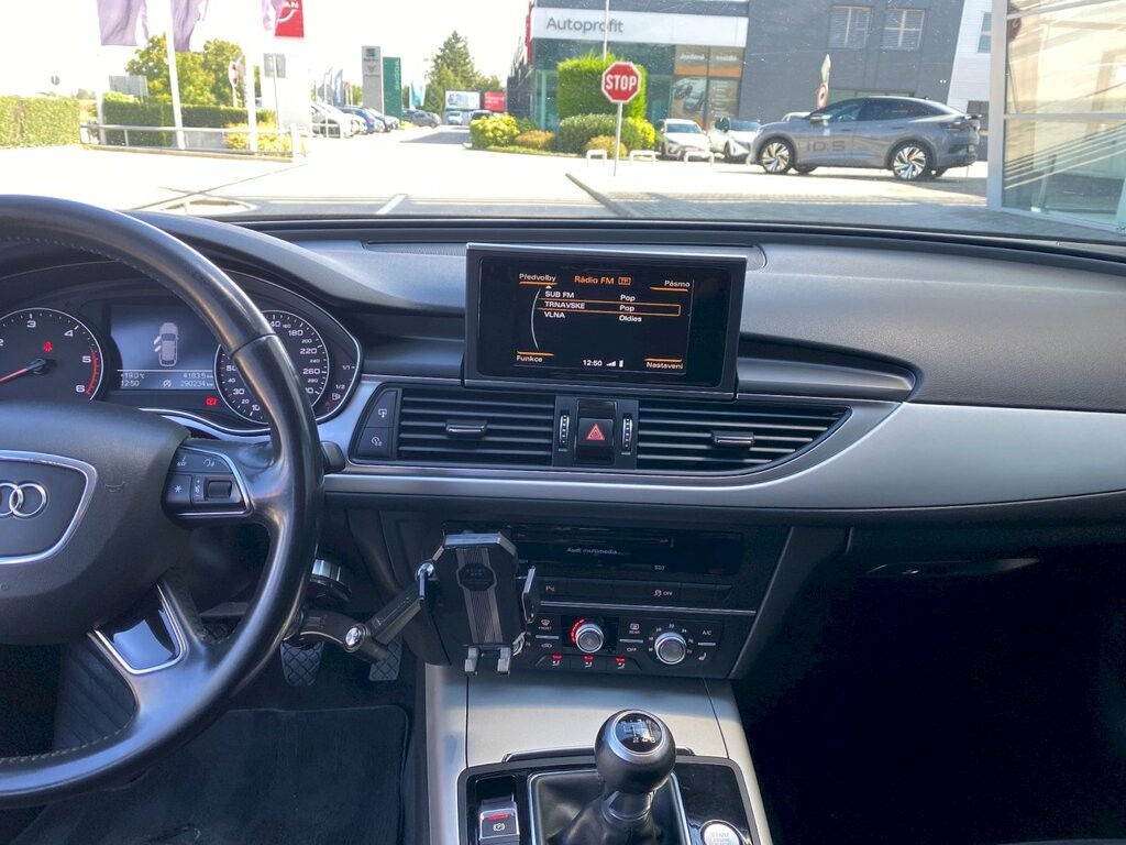 Audi A6 Avant 2.0 TDI Ultra 190HP, Facelift, Manuál