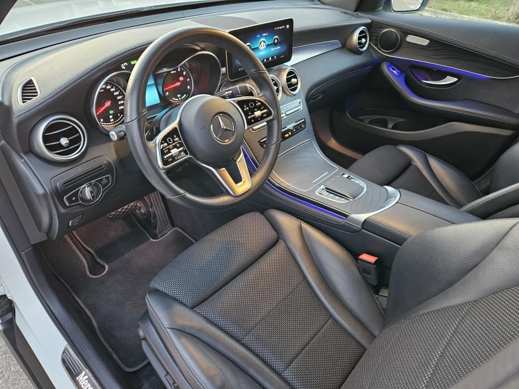 Mercedes GLC 200 4MATIC A/T