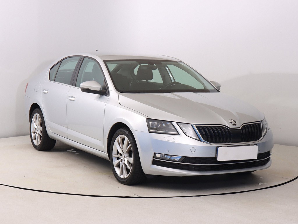 Skoda Octavia Style 1.6 TDI Navigácia, Tempomat, Park. senzory