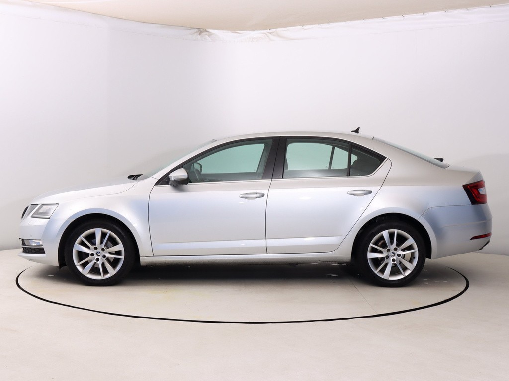 Skoda Octavia Style 1.6 TDI Navigácia, Tempomat, Park. senzory