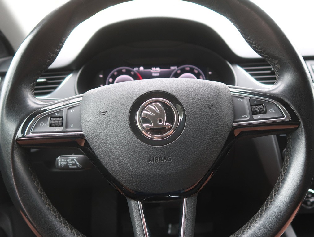 Skoda Octavia Style 1.6 TDI Automat, Serv.kniha, Navigácia