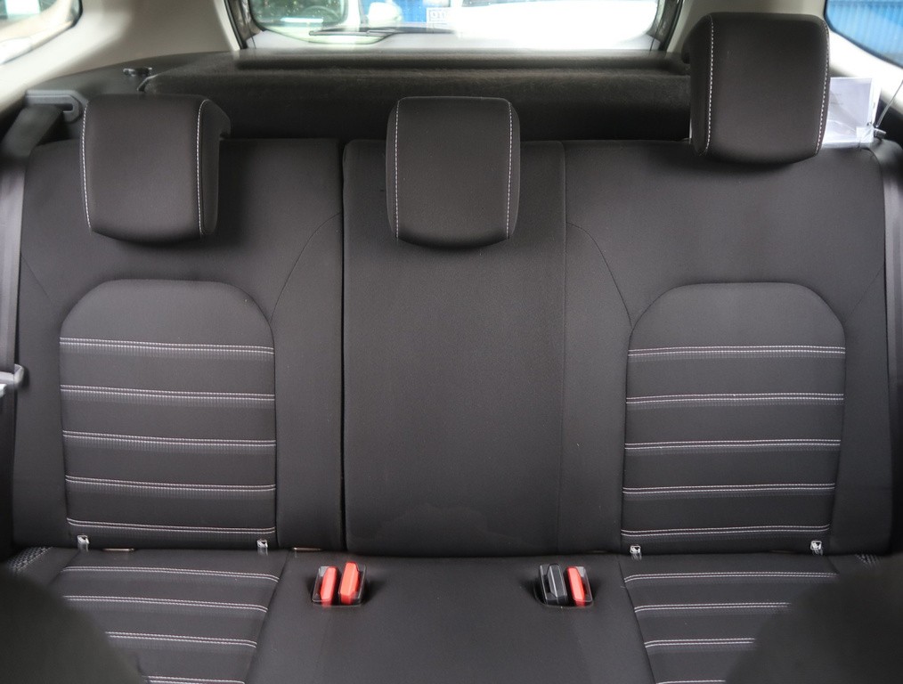 Dacia Duster Prestige 1.0 TCe Serv.kniha, Navigácia, Tempomat