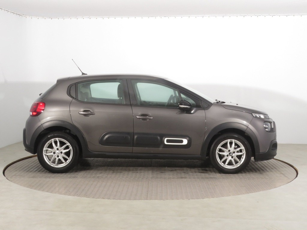 Citroen C3 1.2 PureTech Serv.kniha, Tempomat, Park. senzory