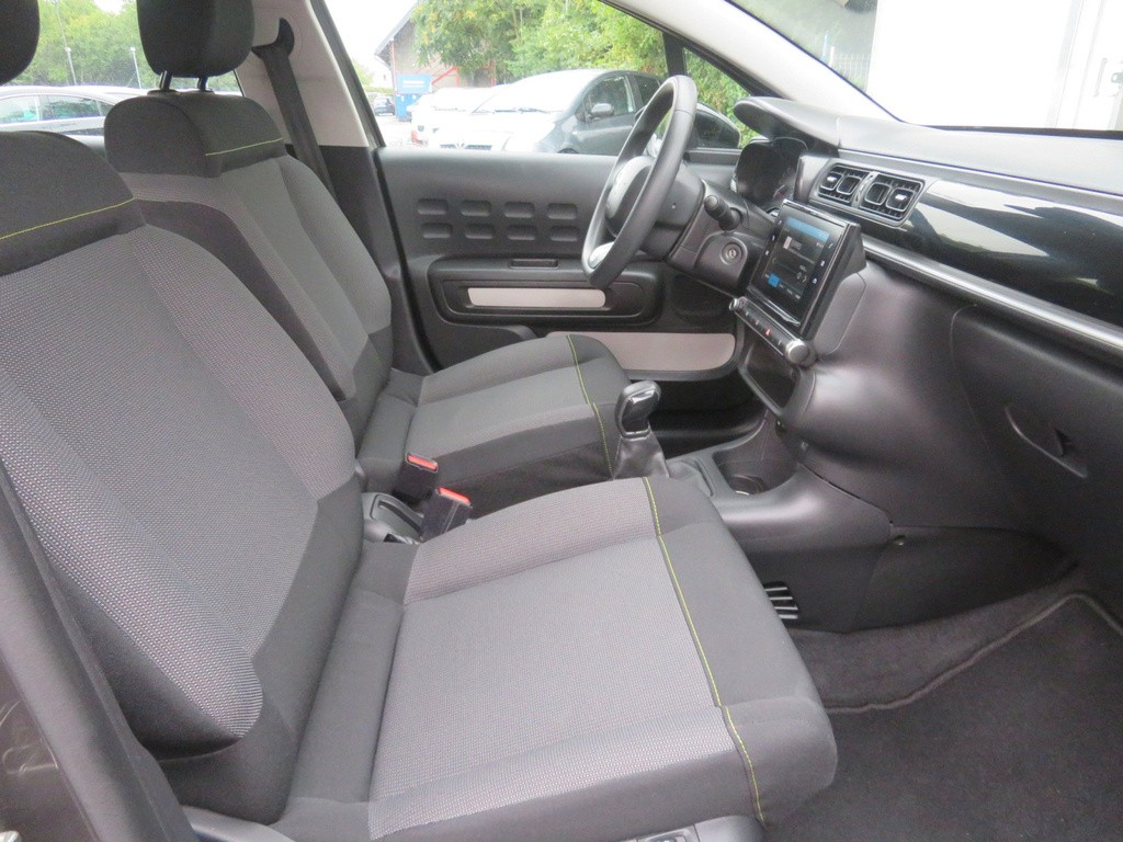 Citroen C3 1.2 PureTech Serv.kniha, Tempomat, Park. senzory