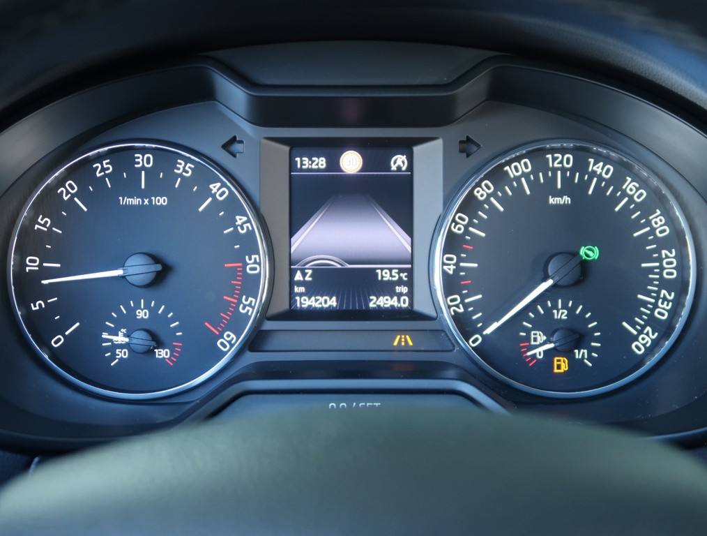 Skoda Octavia Style 2.0 TDI Automat, Navigácia, Xenóny, Bi-Xenóny