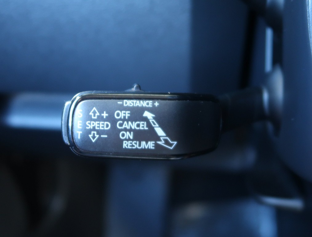 Skoda Octavia Style 2.0 TDI Automat, Navigácia, Xenóny, Bi-Xenóny