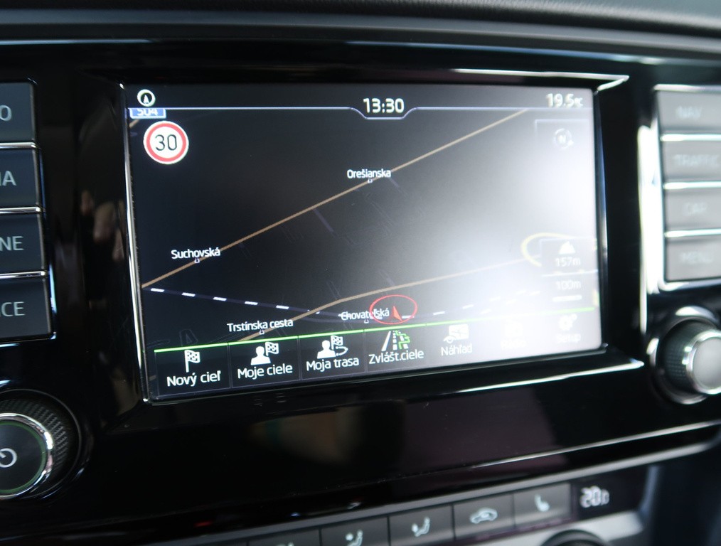 Skoda Octavia Style 2.0 TDI Automat, Navigácia, Xenóny, Bi-Xenóny