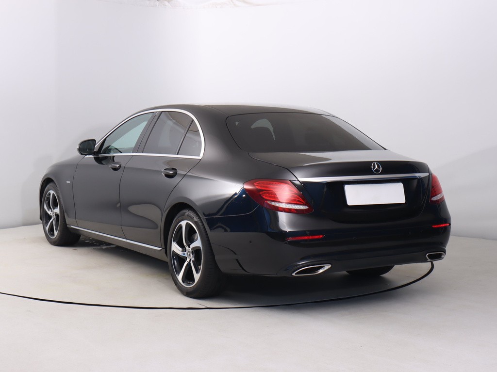 Mercedes E E 200 Fulled