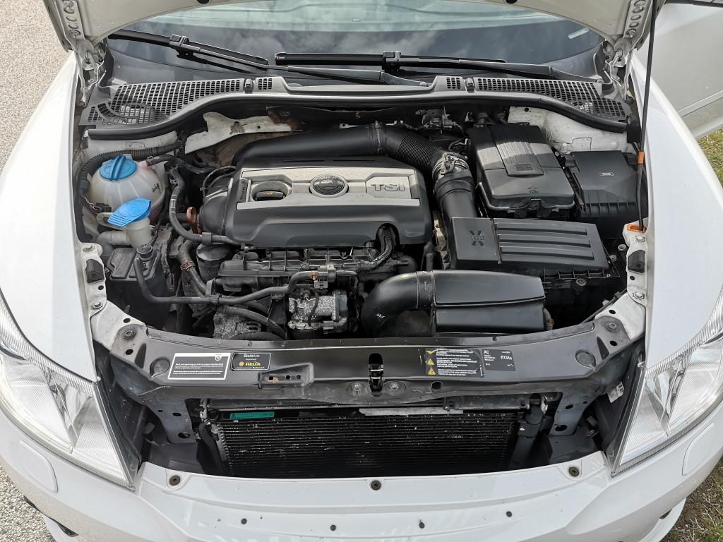 Škoda Octavia Combi 2.0 TFSI RS